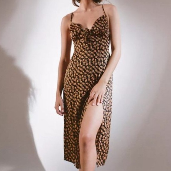 Urban Outfitters Mariah Lace-Up Midi Slip Dress - Picture 2 of 15